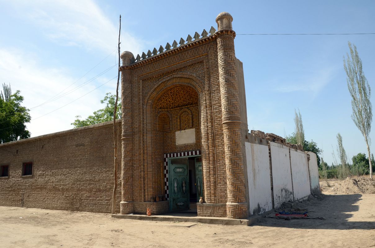 18 Mosque In Karghilik Yecheng At The Junction Of China National Highways 315 And G219